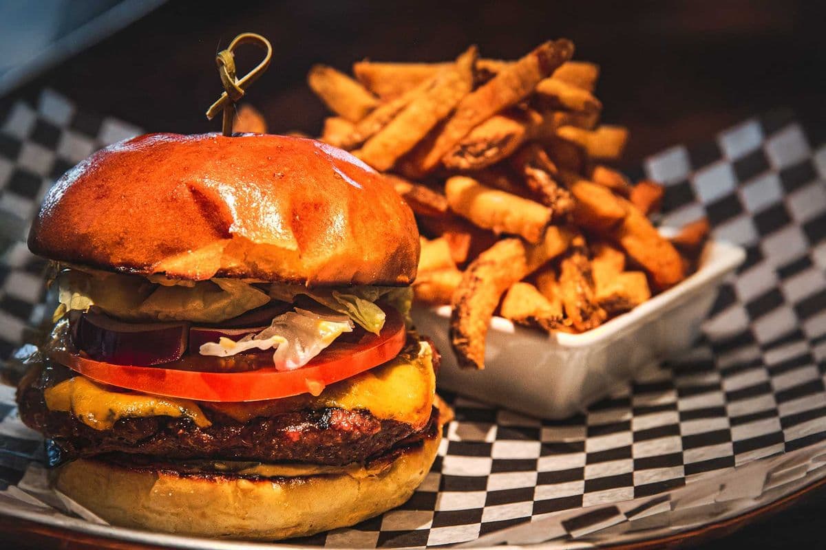 Kids Cheeseburger