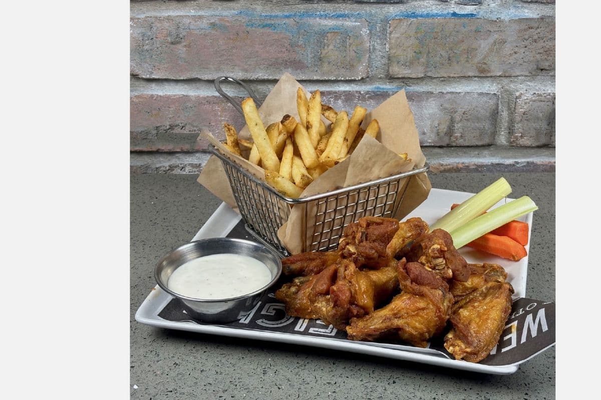 Wing Dinner Trad