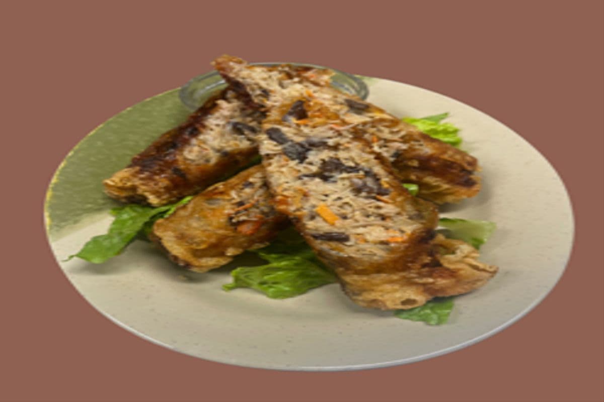 A2. 2 Vietnamese Spring Roll