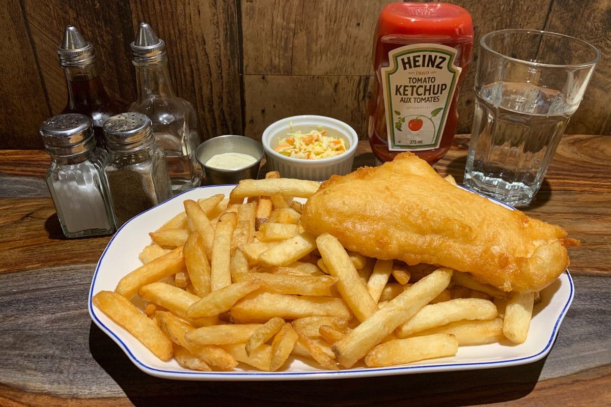 Halibut and Chips (1 pc)