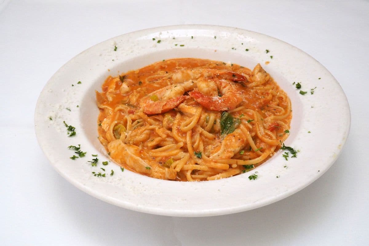 Chicken and Shrimp Linguine Bowl