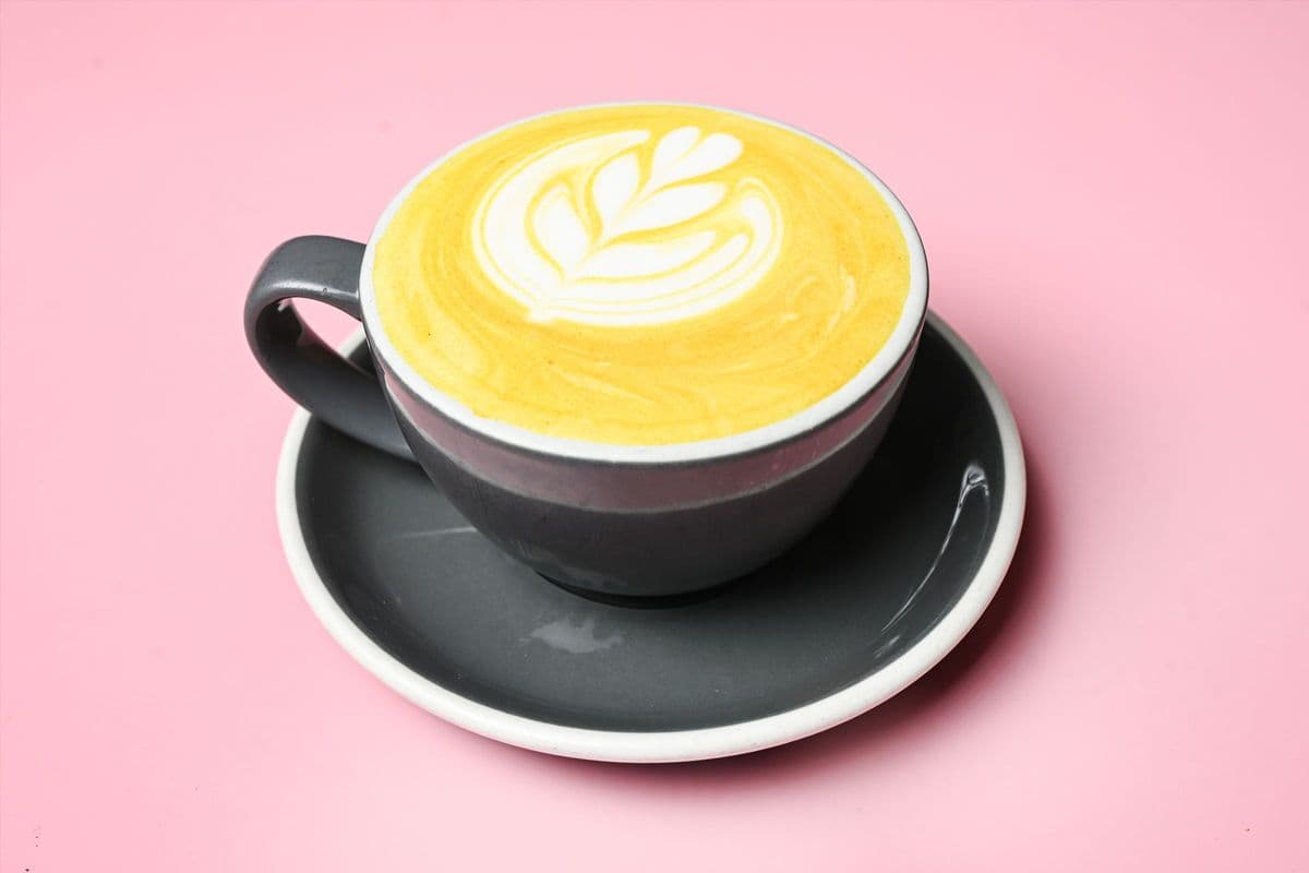 Latte Curcuma (8 oz)