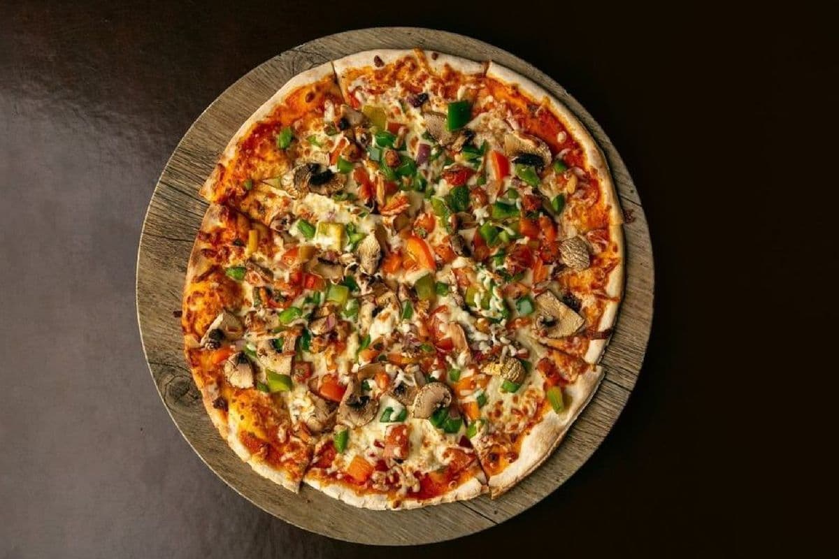 The Veg Pizza