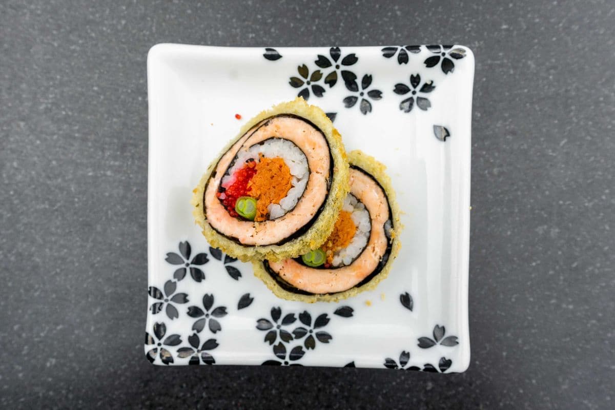 Dragon Eyes (8 pcs Lightly Fried)