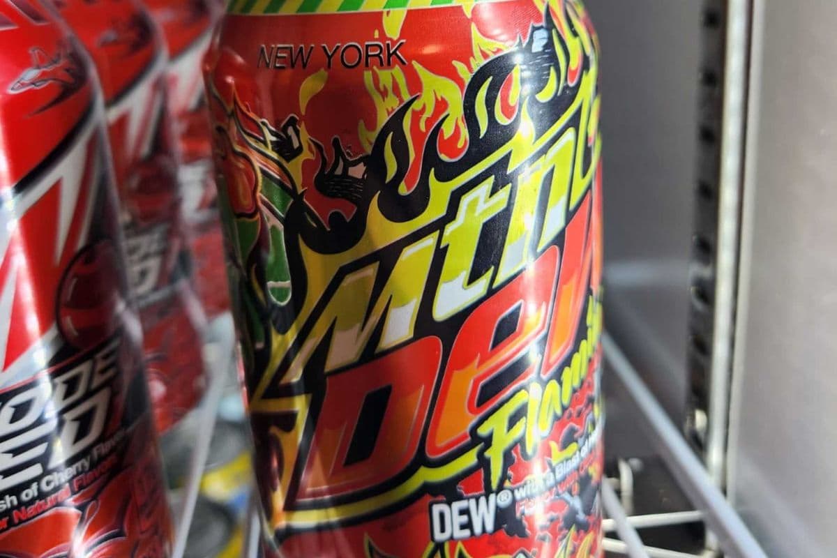 Mountain Dew Flaming Hot (355ml)