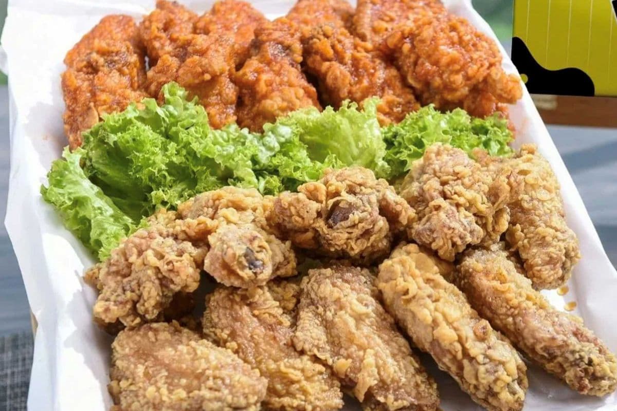Classic Chicken Wings Combo