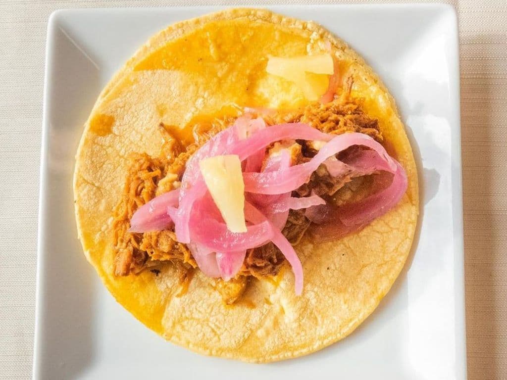 3 COCHINITA PIBIL - PORK