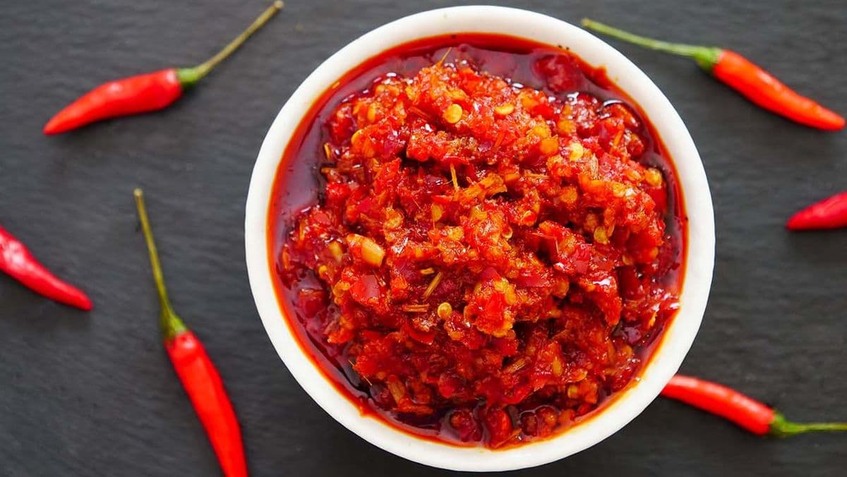 Homemade Chilli Sauce (A753)