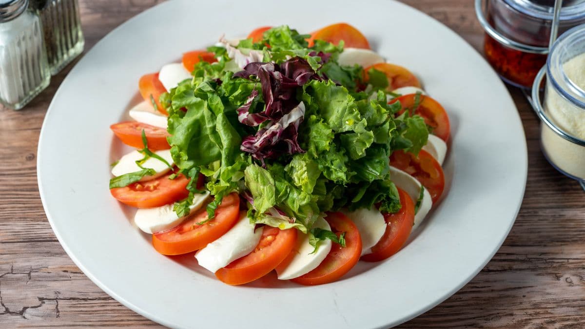Tomato Bocconcini Salad