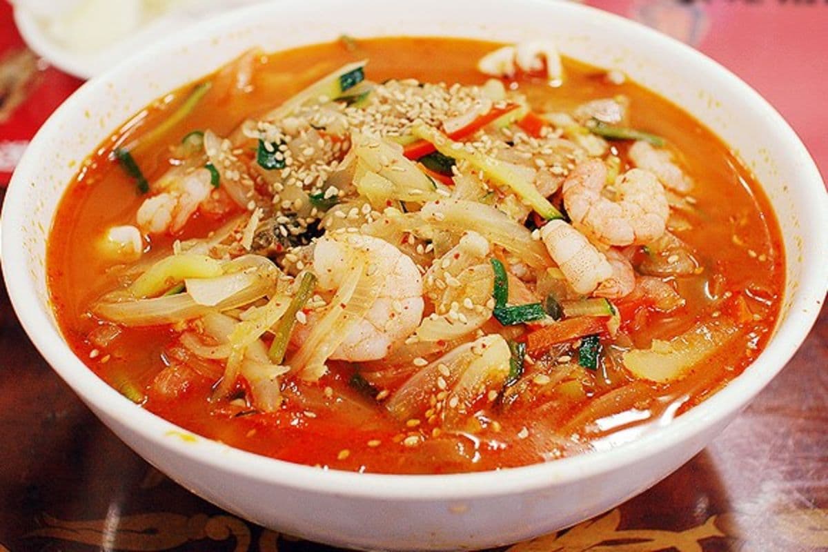 N2. Jjamppong (Seafood/Pork)