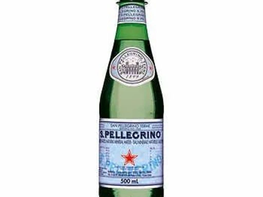 San Pelligrino 330ml