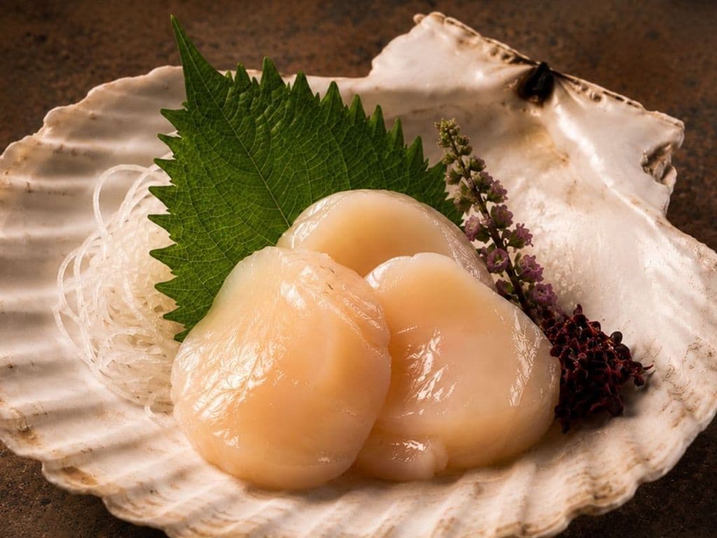 Hokkaido Scallop Sashimi 3pc