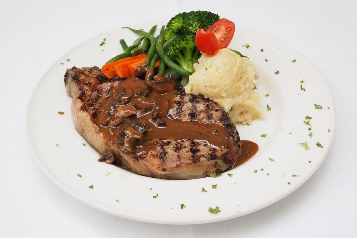 The Peppercorn Steak (10 oz)