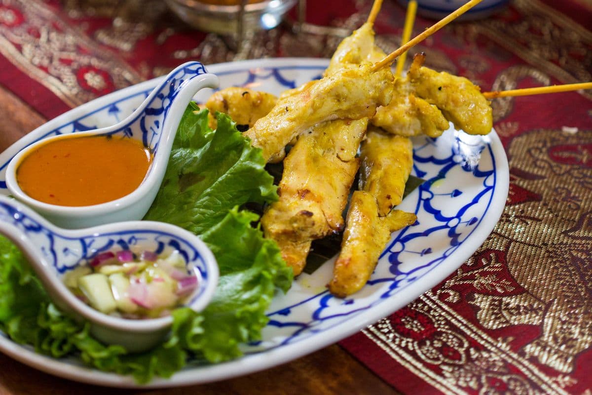 A1. Lunch Chicken Satay (2 pcs)