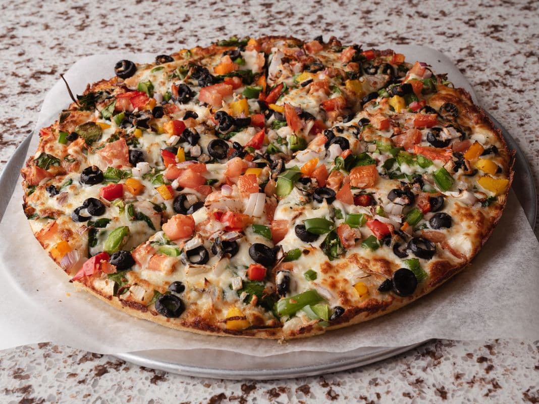 Medium Greek Pizza (12")