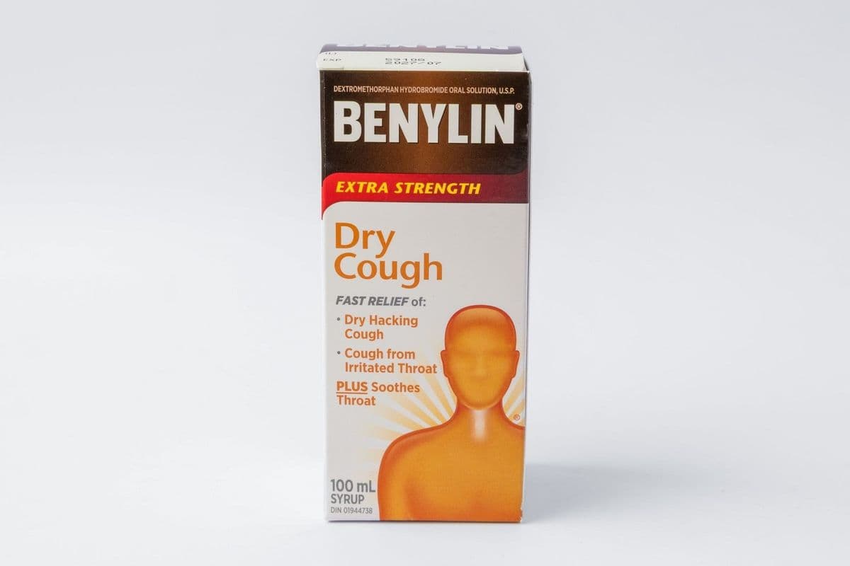 Benylin Dry Cough (100ml)