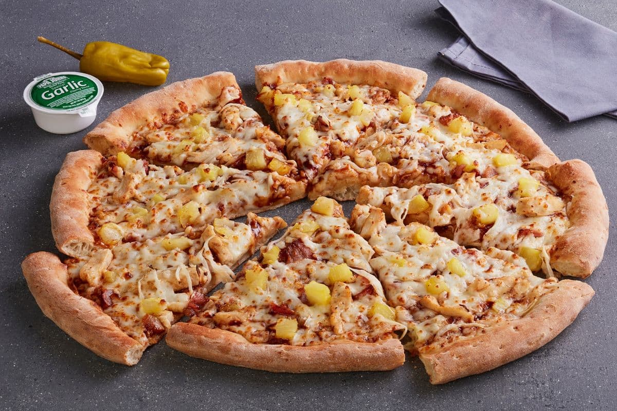 Medium Hawaiian BBQ Chicken Pizza