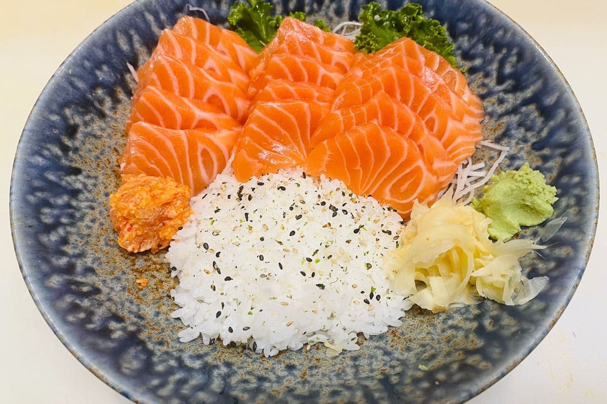 Salmon Chirashi