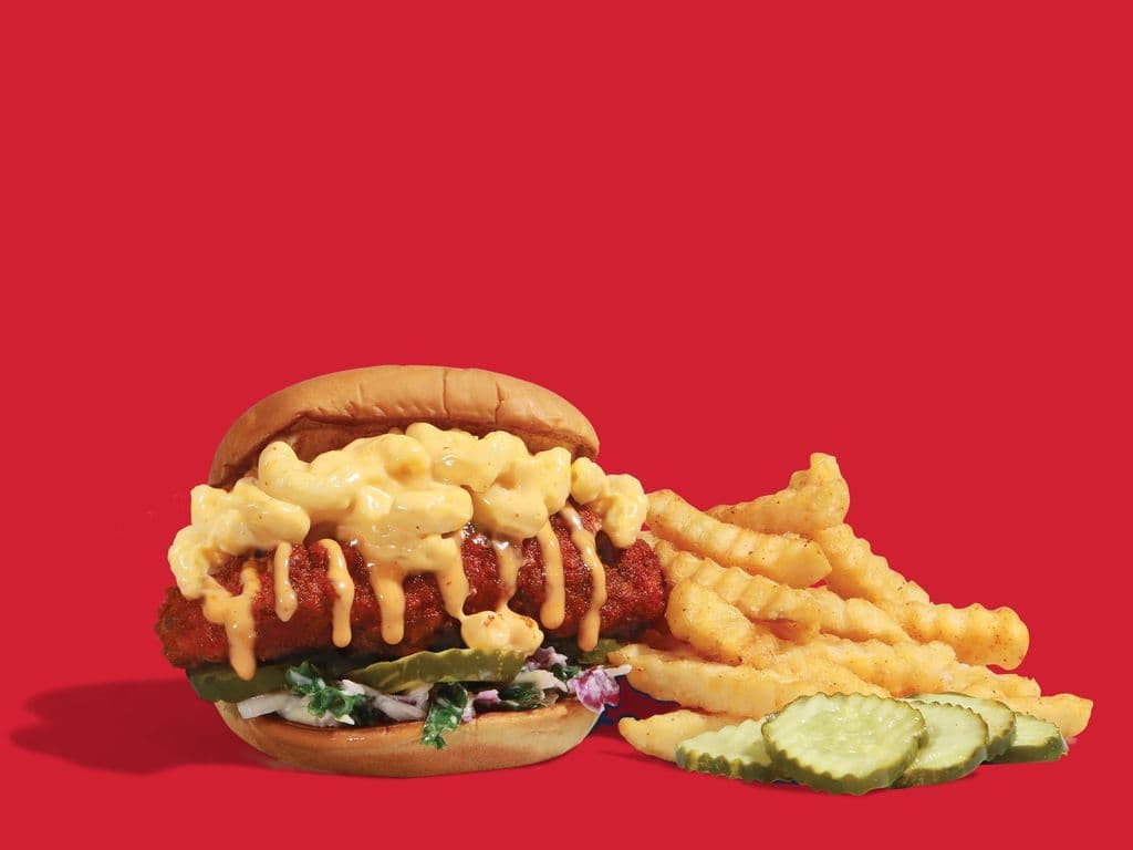 Mac Loaded Slider w/fries