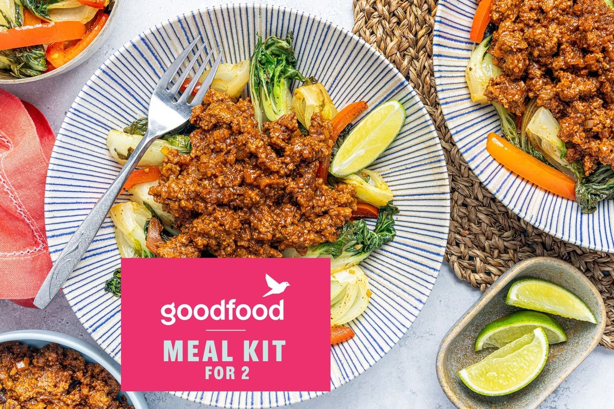Meal kit: Slow Carb: 15-Minute Indian Beef Keema with Zingy Ginger Sweet Pepper & Bok Choy