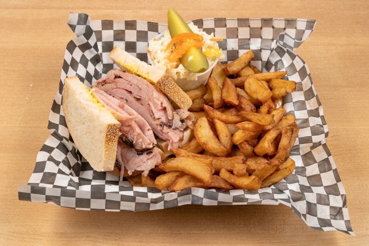 Sous-Marin Steak Philly / Philly Steak Submarine