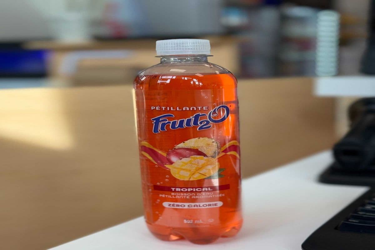 FRUIT 2 O ( TROPICAL) ZERO CALORIE (502ML) (0 Cal)