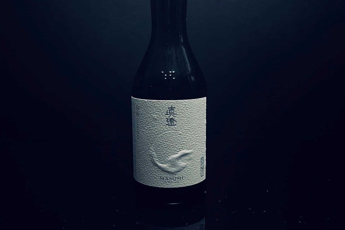 Sake, Masumi Shiro, Junmai Ginjo. 300mL, 12% alc. (1 x 300mL)