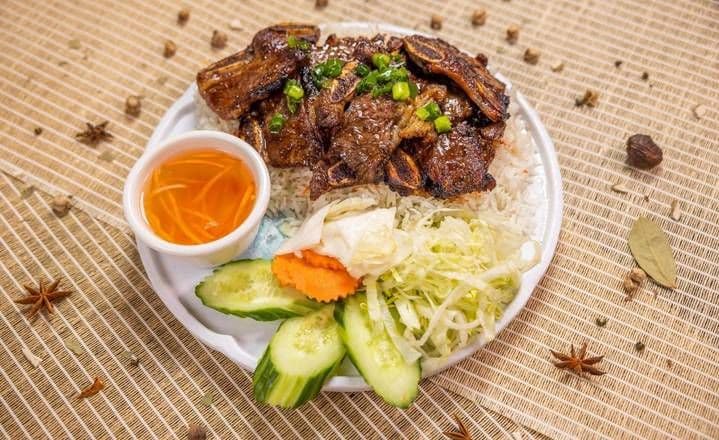 V14 Vietnamese White Rice & Beef Short Ribs 越式牛仔竹饭