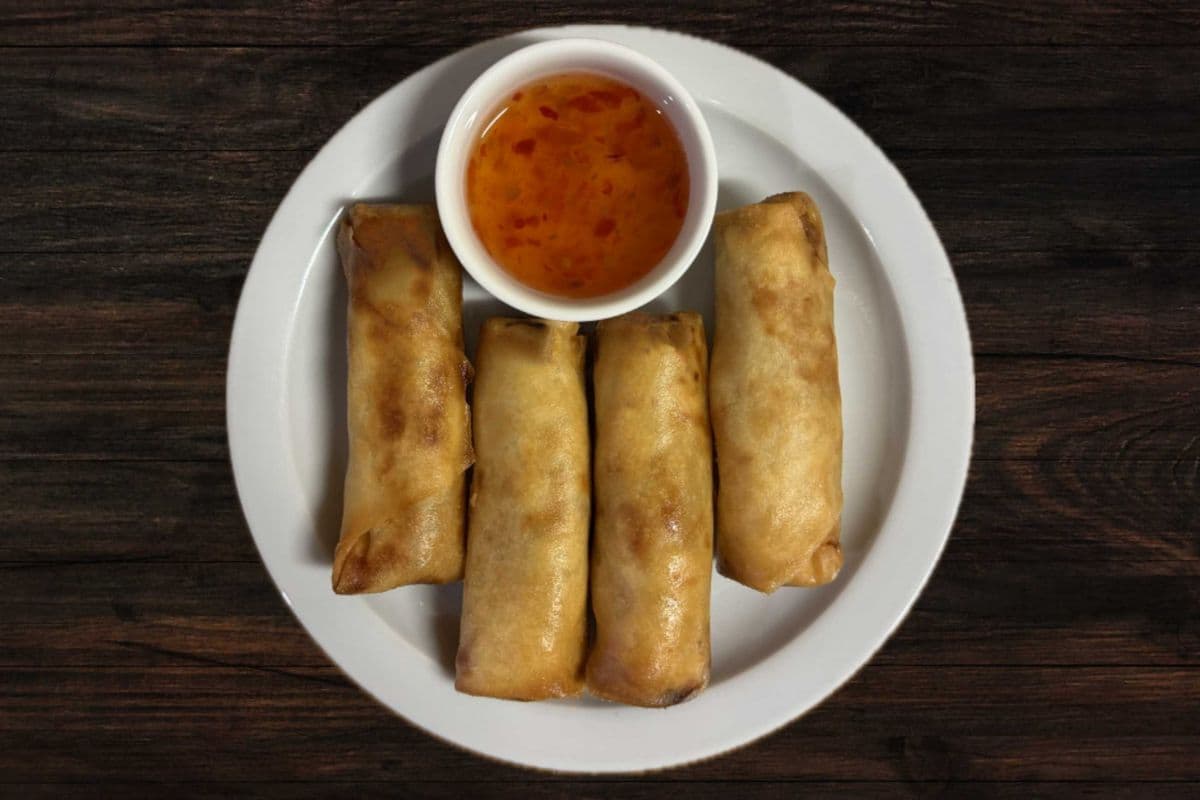 1. Pork Spring Rolls (4 pcs)