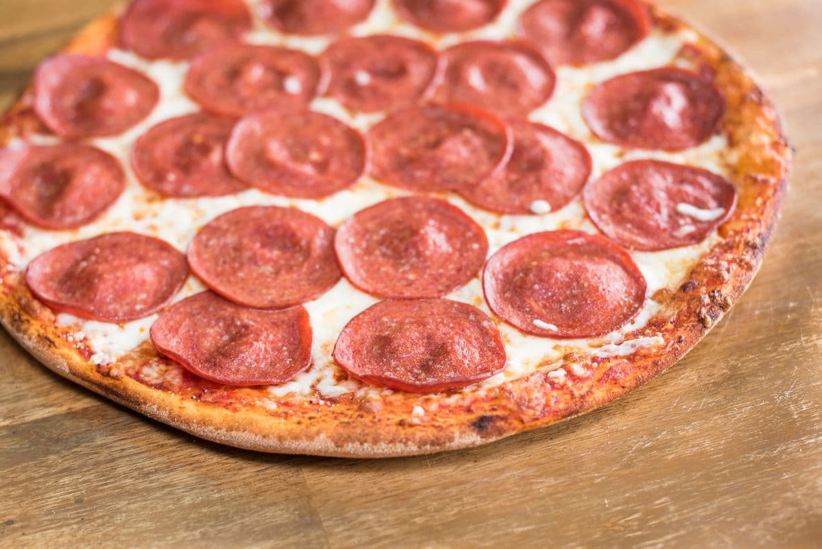 10" Small New York Classic (Pepperoni) Pizza