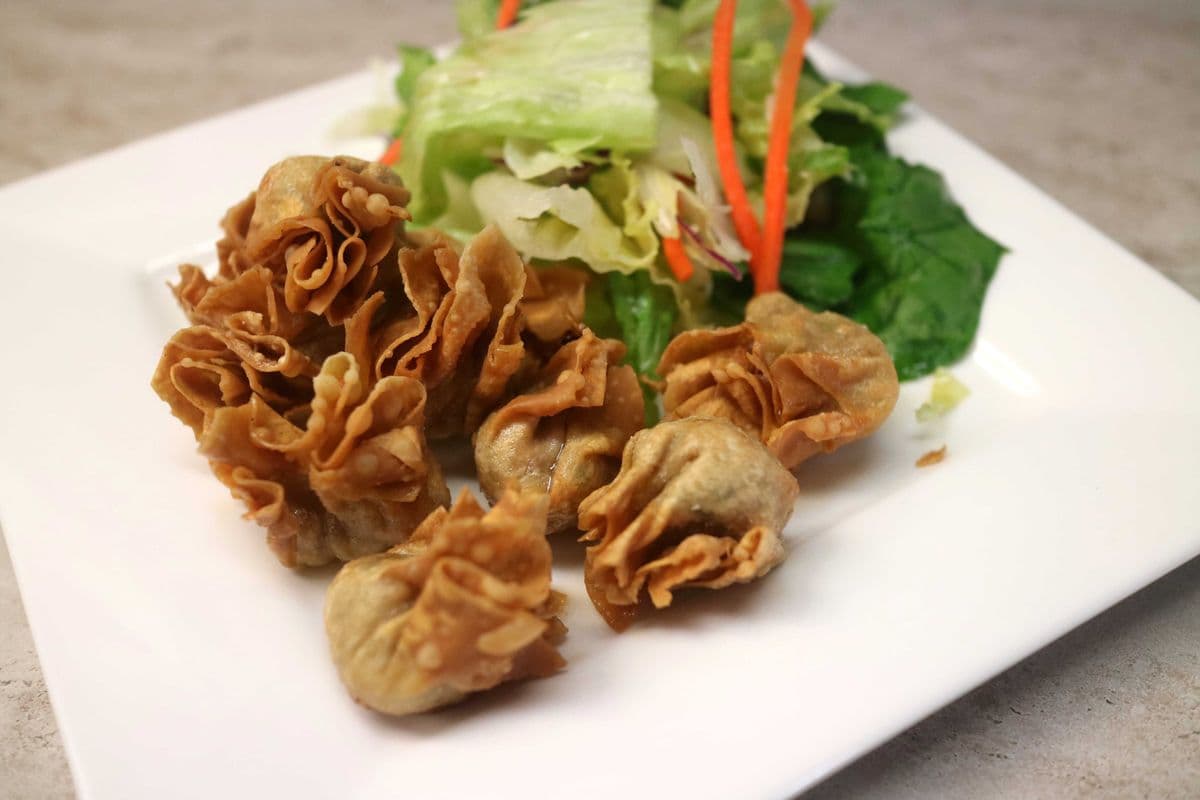 Deep-Fried Wontons (10 pcs)