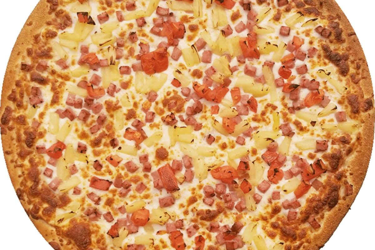 3. Medium Hawaiian Pizza