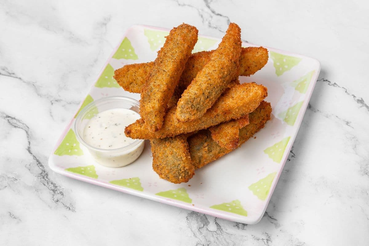 DEEP FRIES PICKLES