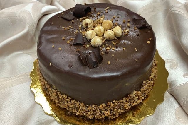 6" Bacio Cake (6")