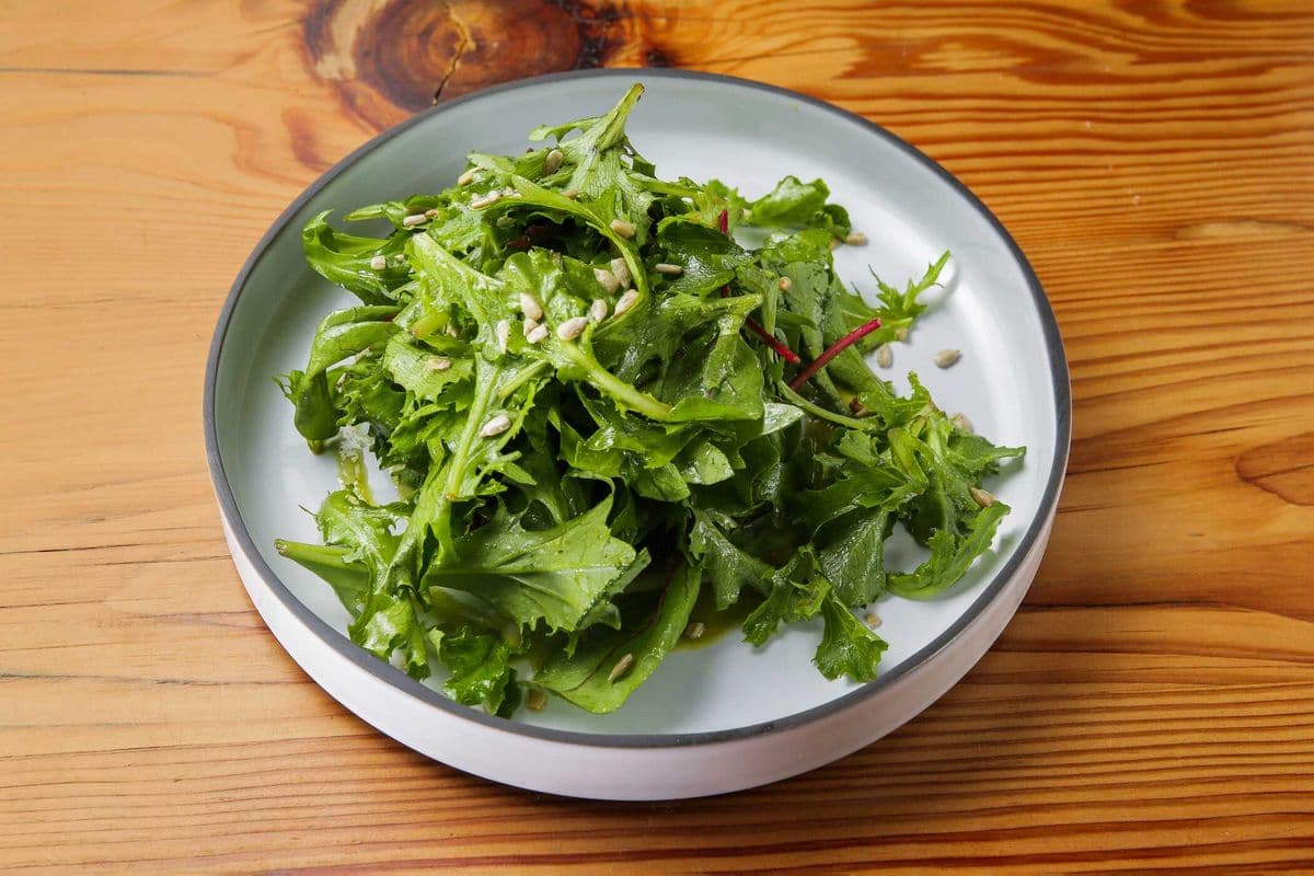 Seasonal Green Salad