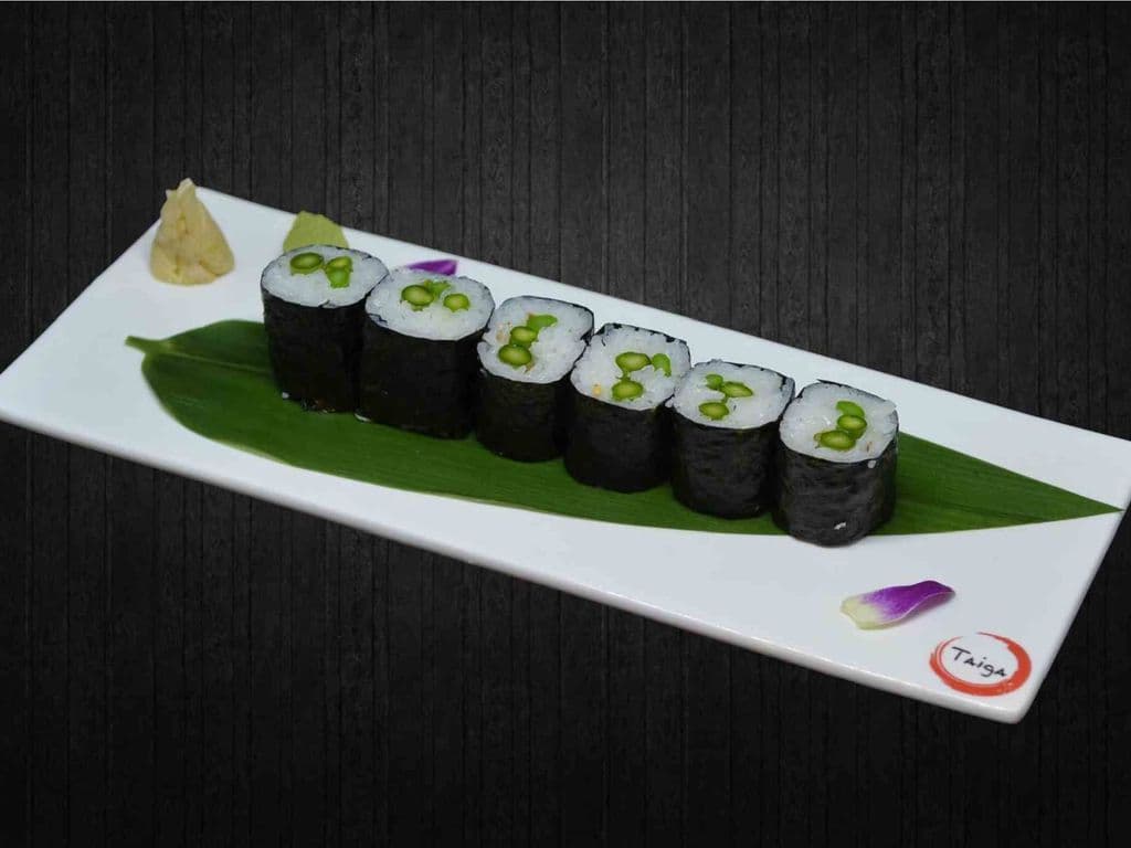 Asparagus Roll