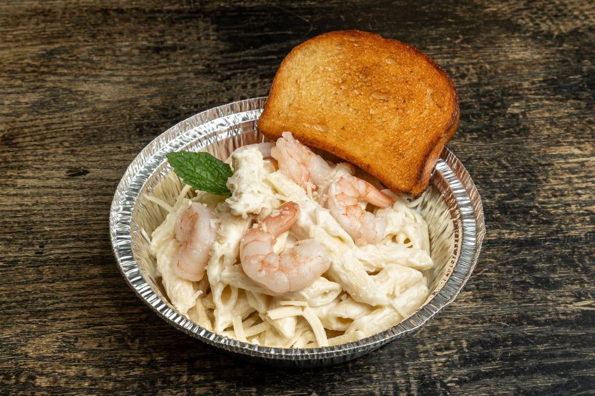 Chicken Alfredo Penne