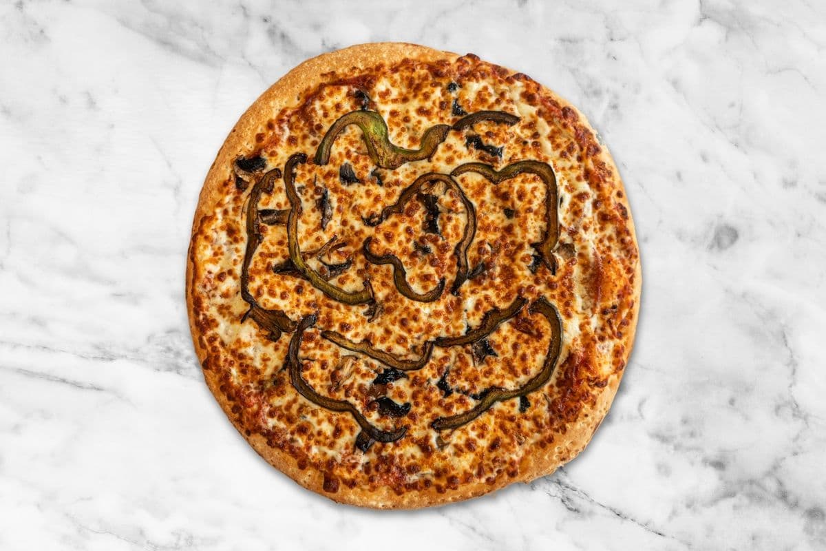 Pizza halal toute garnie / All Dressed Halal Pizza 8"