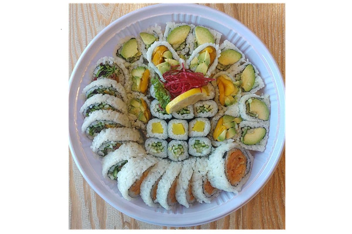Veggie Land(40pcs and served with 2 miso soup)