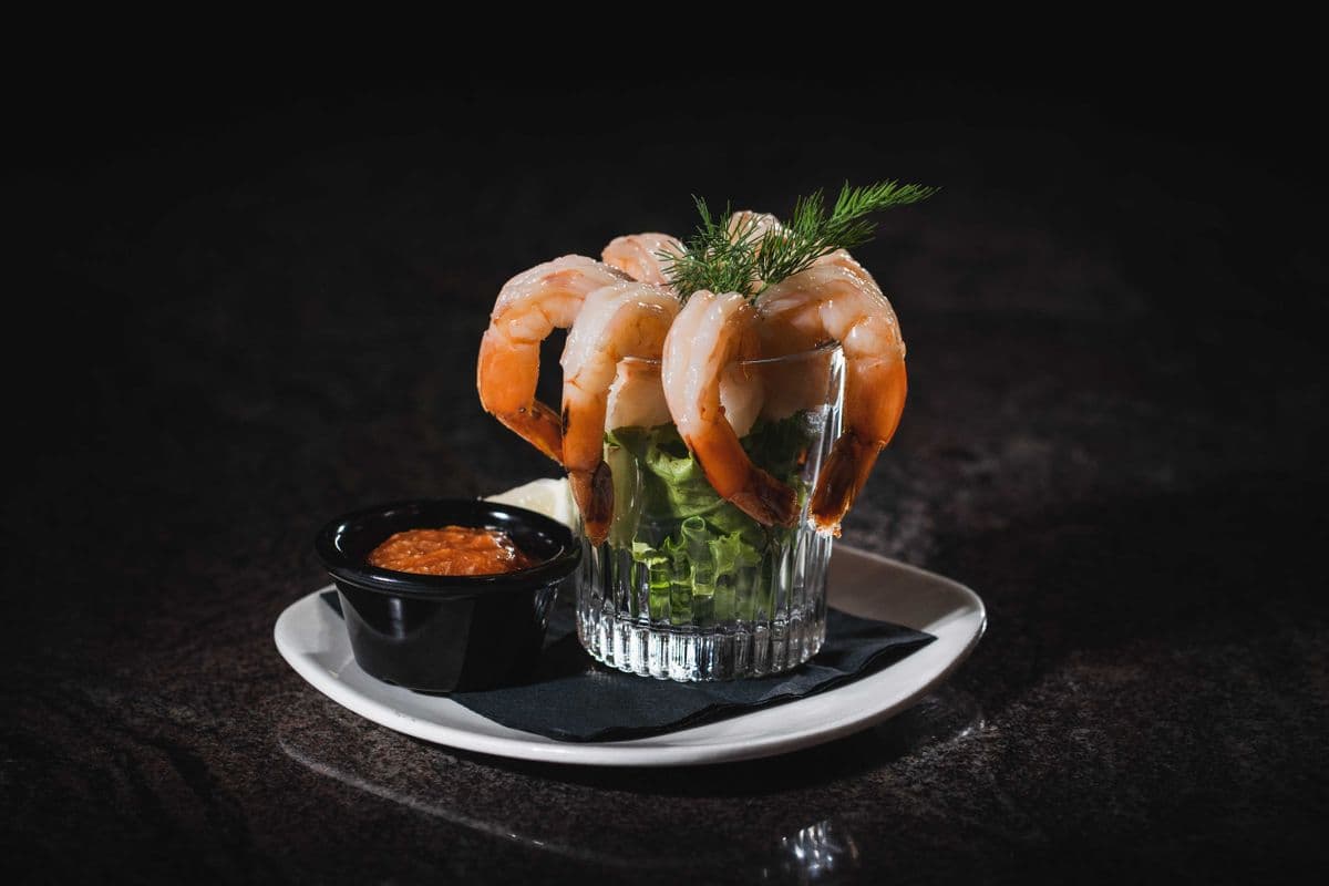(8) Jumbo Shrimp Cocktail