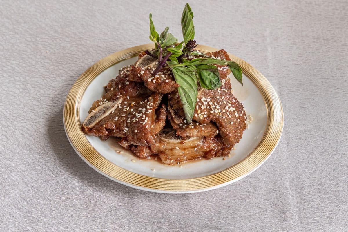 32. Pan Fried Short Rib W/ Sesame in Honey Sauce