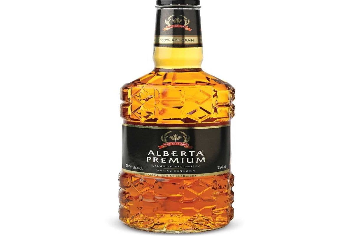 Alberta Premium (750 ml Bottle) (1 x 750ml)