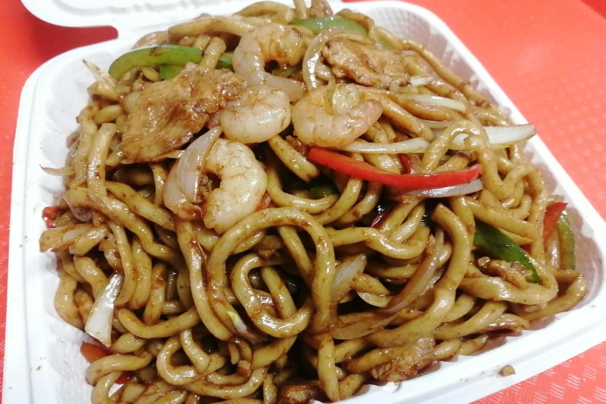 N111. Hunan Style Fried Noodle
