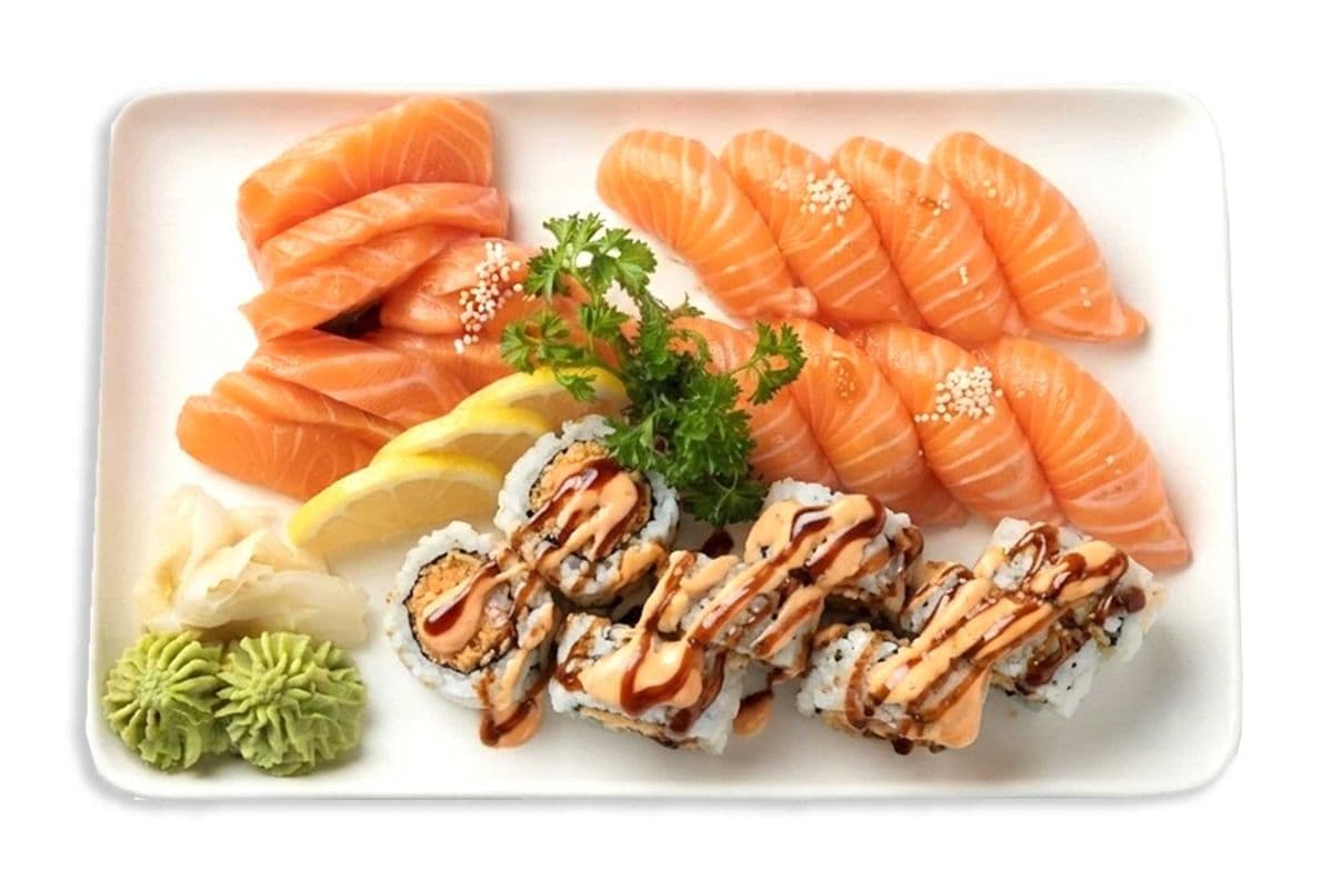 Salmon Lover Set (Medium - 25 pcs)