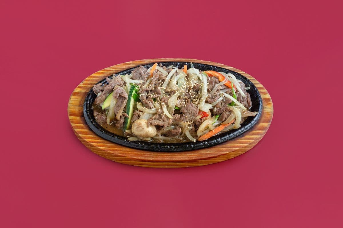 20. Stir-Fried Beef (Bulgogi)