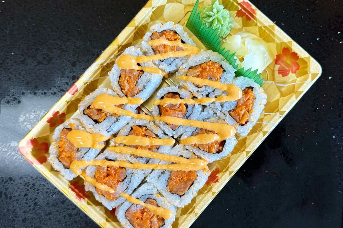 BOGO - Spicy Salmon Roll (12+12pcs) (24 pcs)