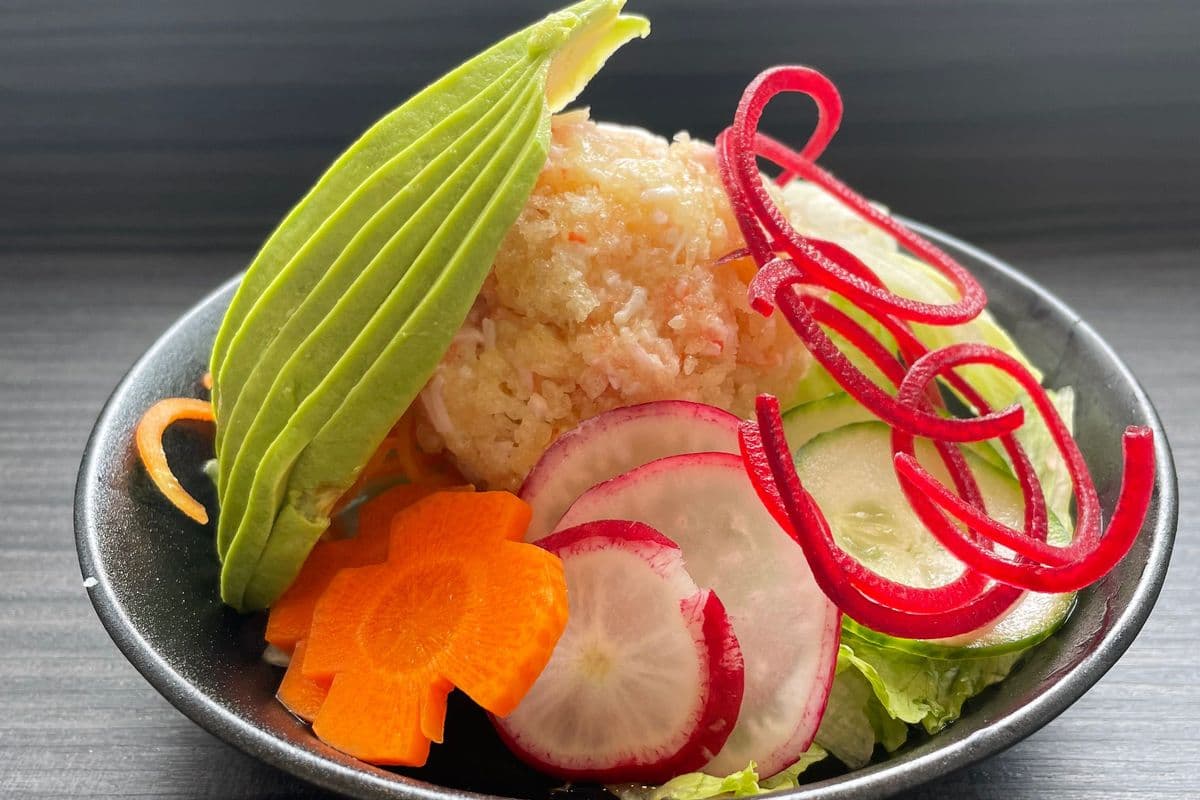 Avokani Salad