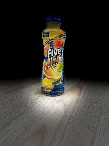 DELI CINQ / FIVE ALIVE