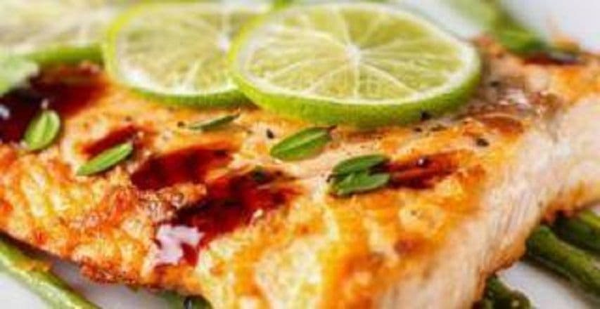Filet de Truite Grillé Sauce Citronnée / Grilled Trout Fillet with Lemon Sauce