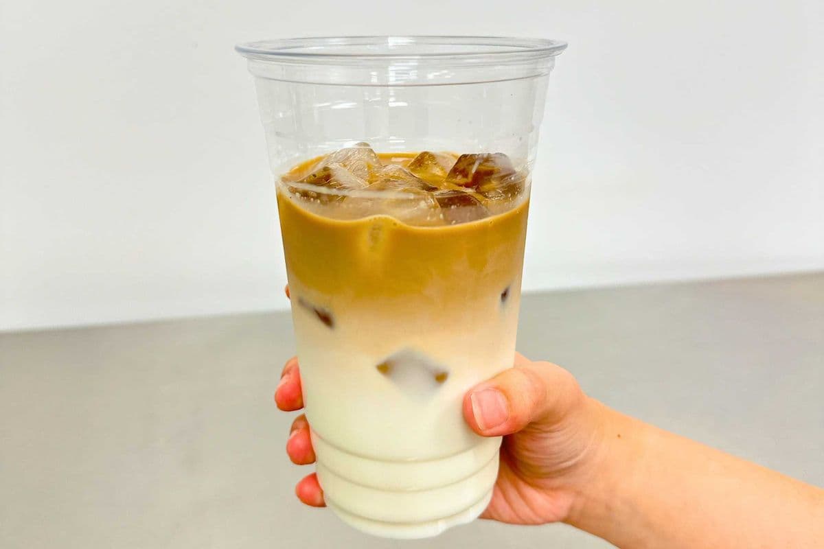 Iced Hojicha Latte